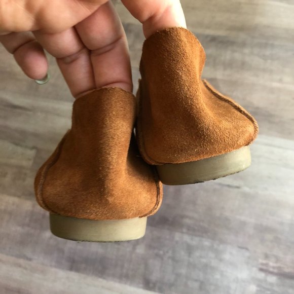 A New Day Camel Leather Moccasin Style Loafers - Picture 4 of 7